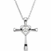 651693 / 14Kt White / .08Ctw Diamond Cross Necklace