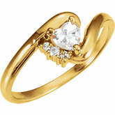 Ring Mounting for Heart-Shape Gemstone